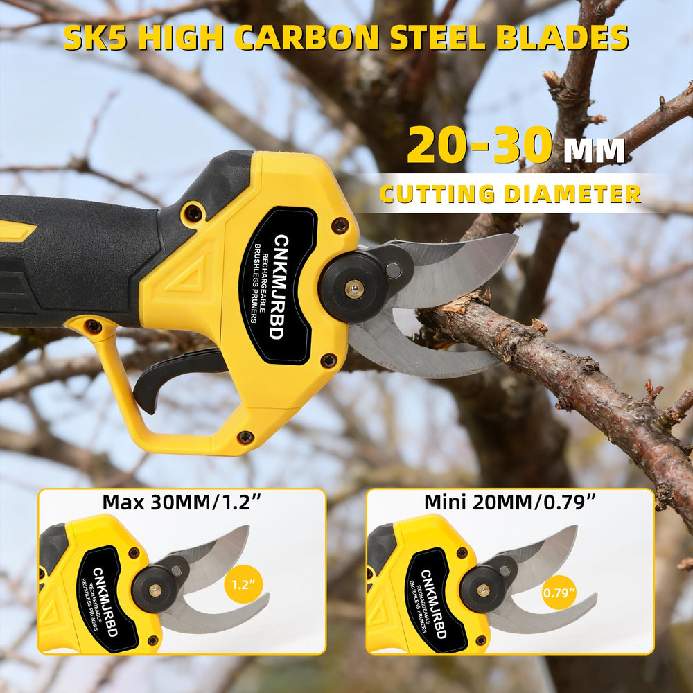 CNKMJRBD in use pruning a branch demonstrating fast efficient cutting