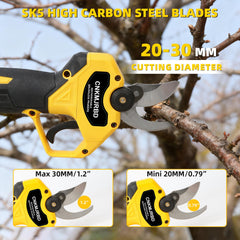 CNKMJRBD in use pruning a branch demonstrating fast efficient cutting