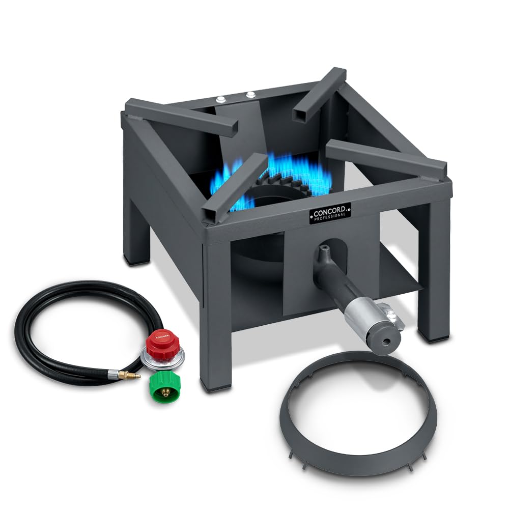 Concord cyclone front view showing compact frame and heavy-duty build for durable outdoor cooking