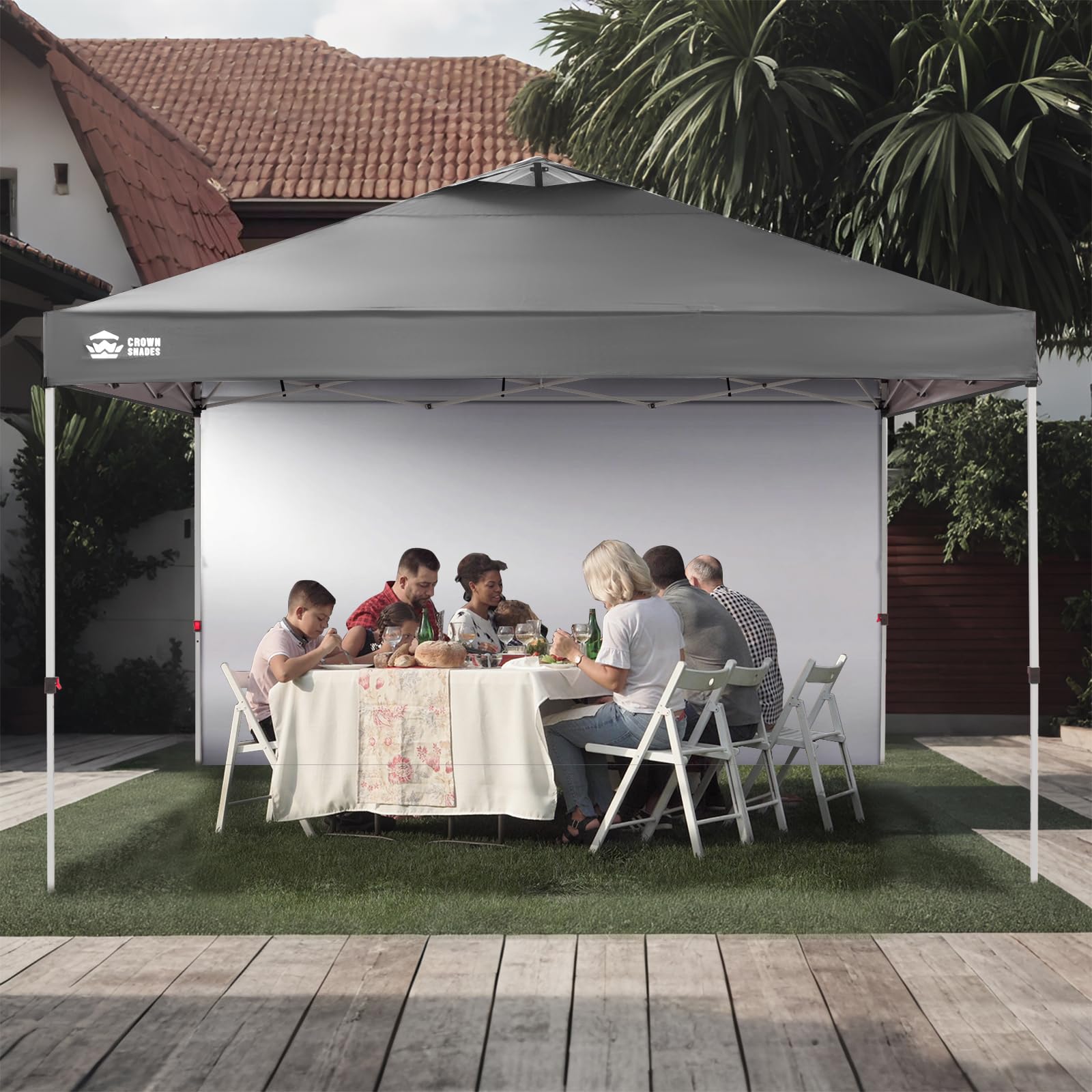 CROWN SHADES reinforced corner seam and stitching for long-lasting use