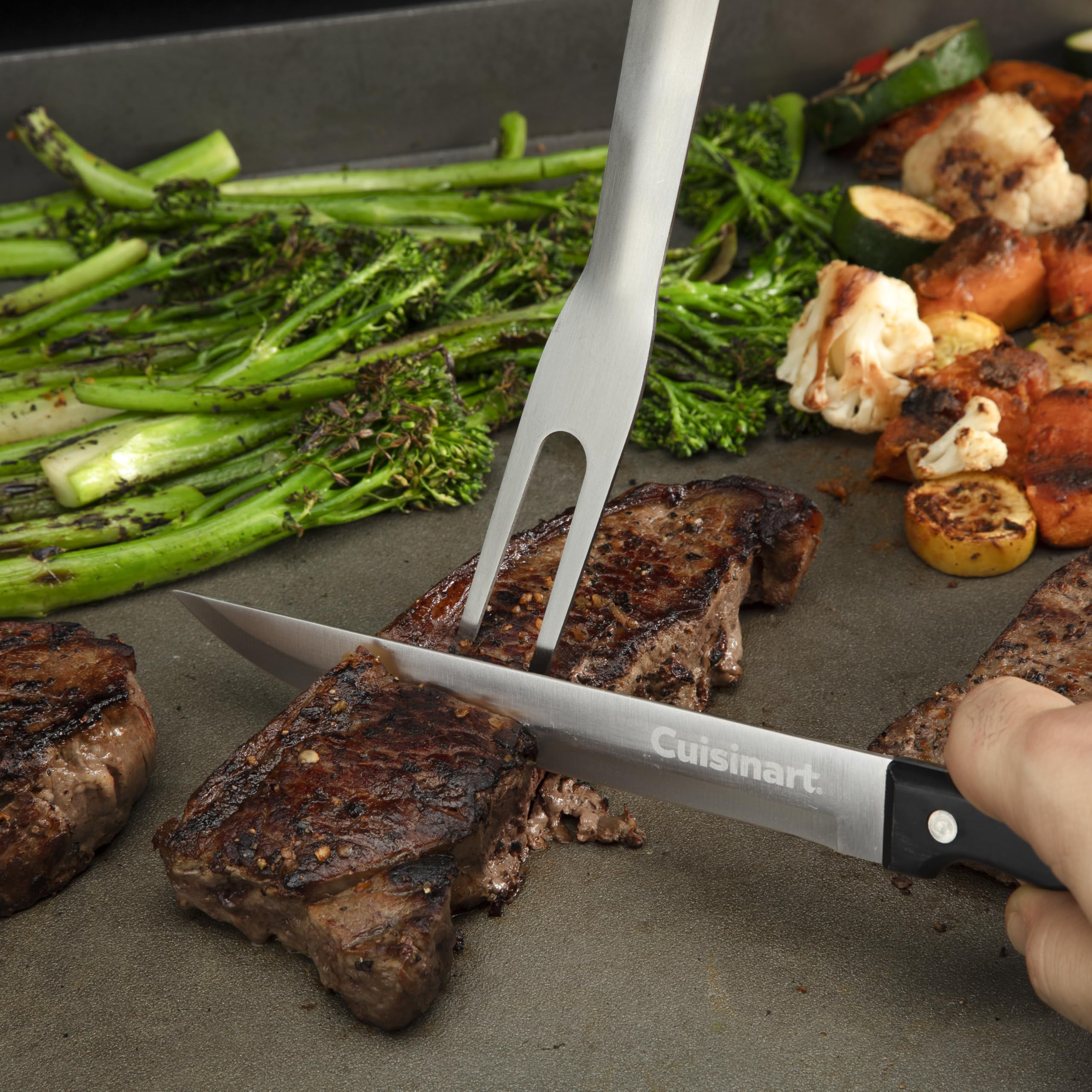 Cuisinart squirt bottles and salt pepper shakers for precise seasoning