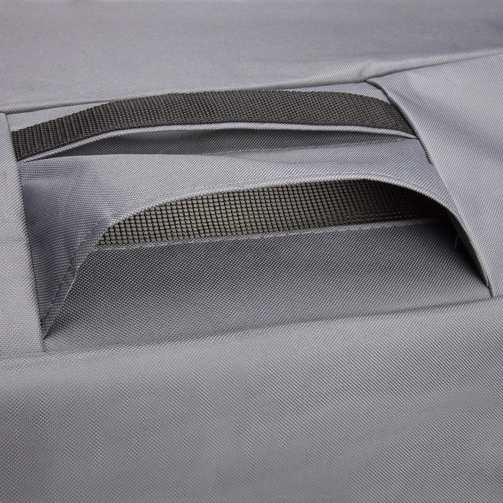 Cuisinart close-up of Velcro strap securing excess fabric tightly
