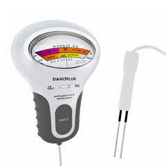 DANOPLUS front view showing clear dual pH and chlorine display for quick readings