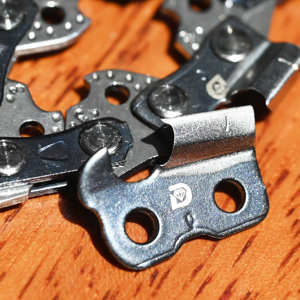 DatsenAAA three chains bundled with the bar to extend service life