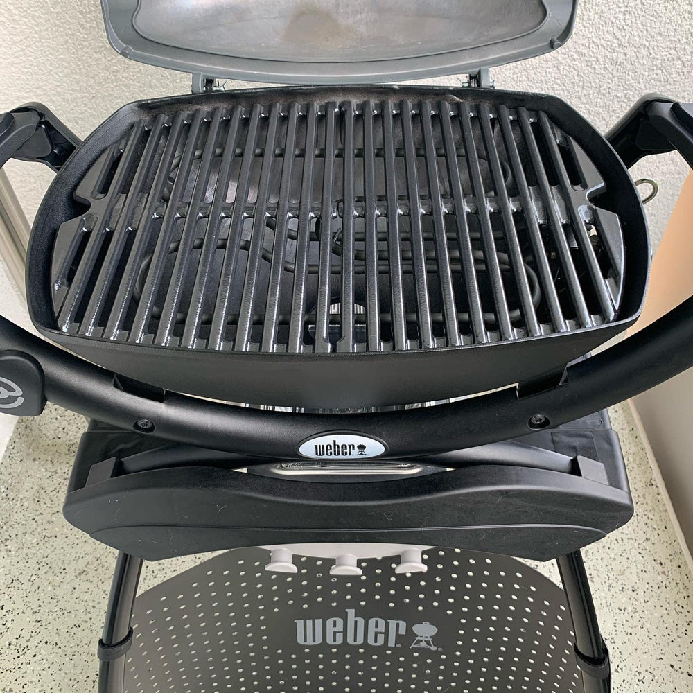 DELSbbq material finish detail highlighting corrosion-resistant build quality