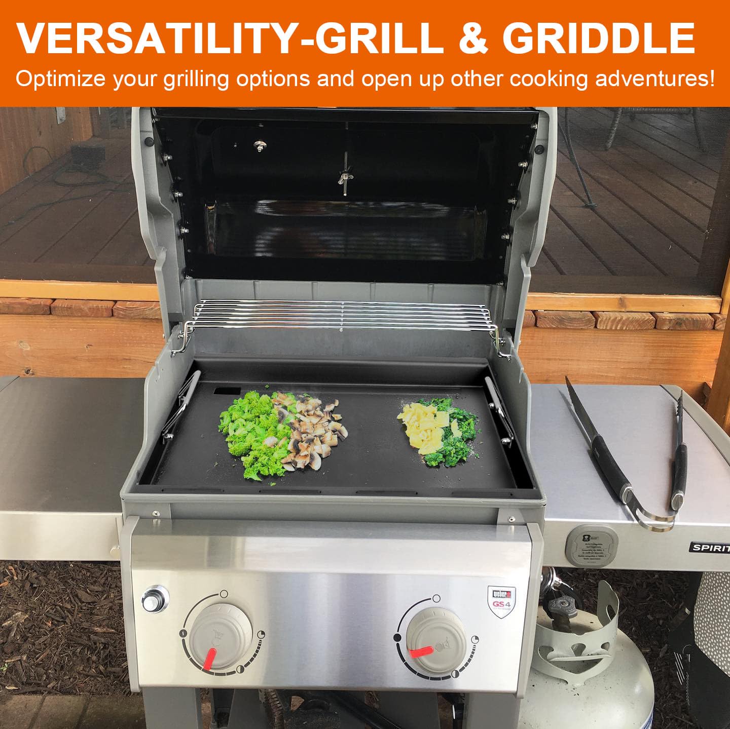DELSbbq griddle cooking smash burgers demonstrating quick sear and flavor