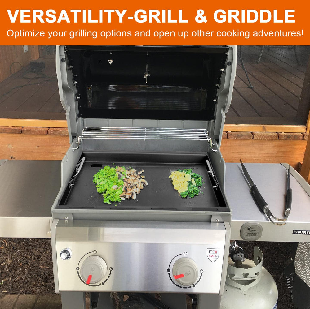 DELSbbq griddle cooking smash burgers demonstrating quick sear and flavor