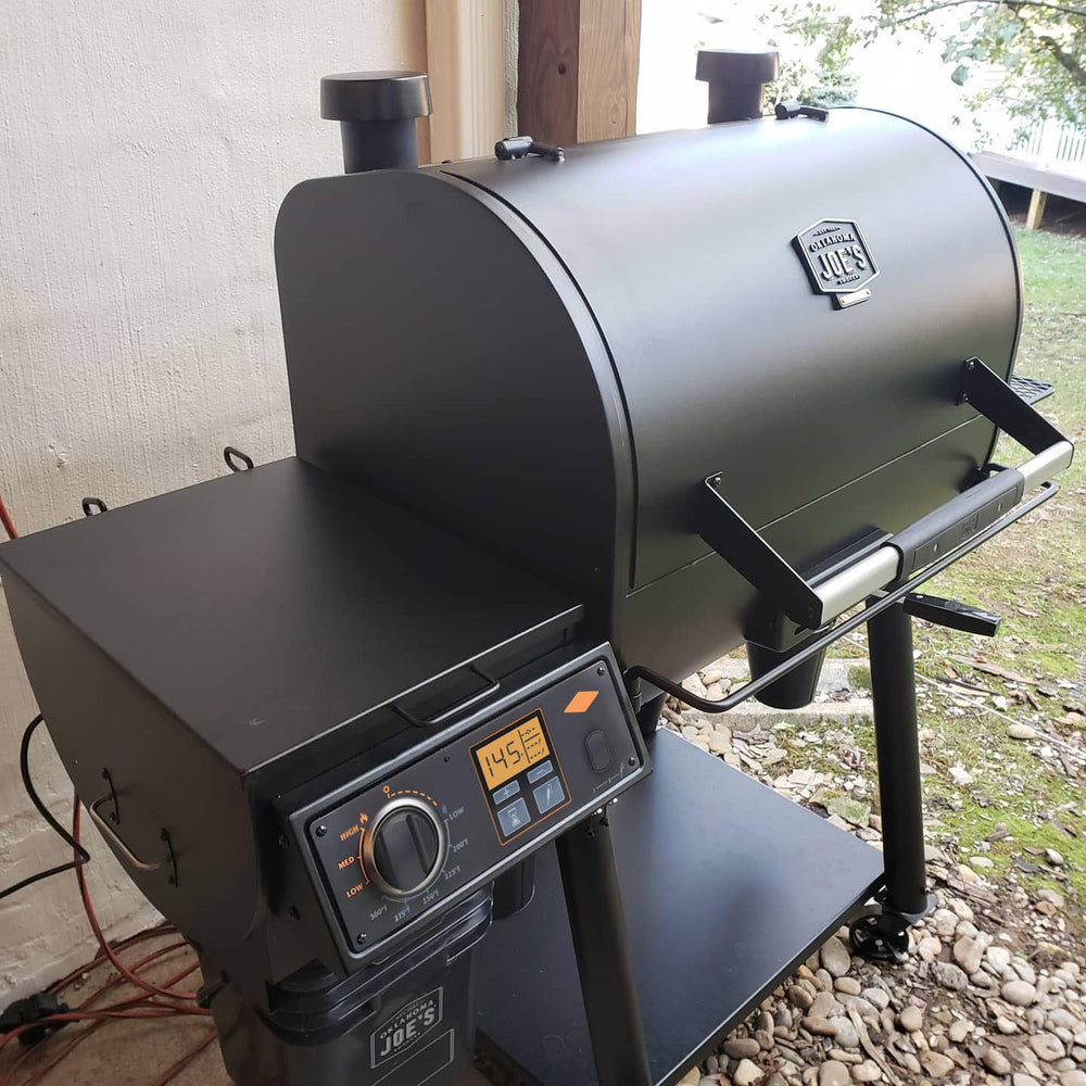DELSbbq packaging and included parts organized for quick installation
