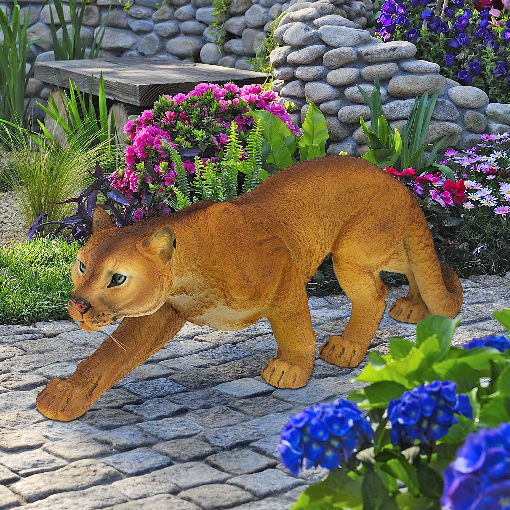 Design Toscano cougar displayed on a mantel showing indoor styling impact