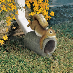Design Toscano side profile highlighting squirrel shape and weather-resistant finish