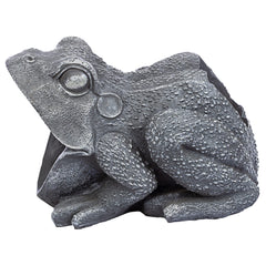 Design Toscano frog close-up texture shows stone-like finish