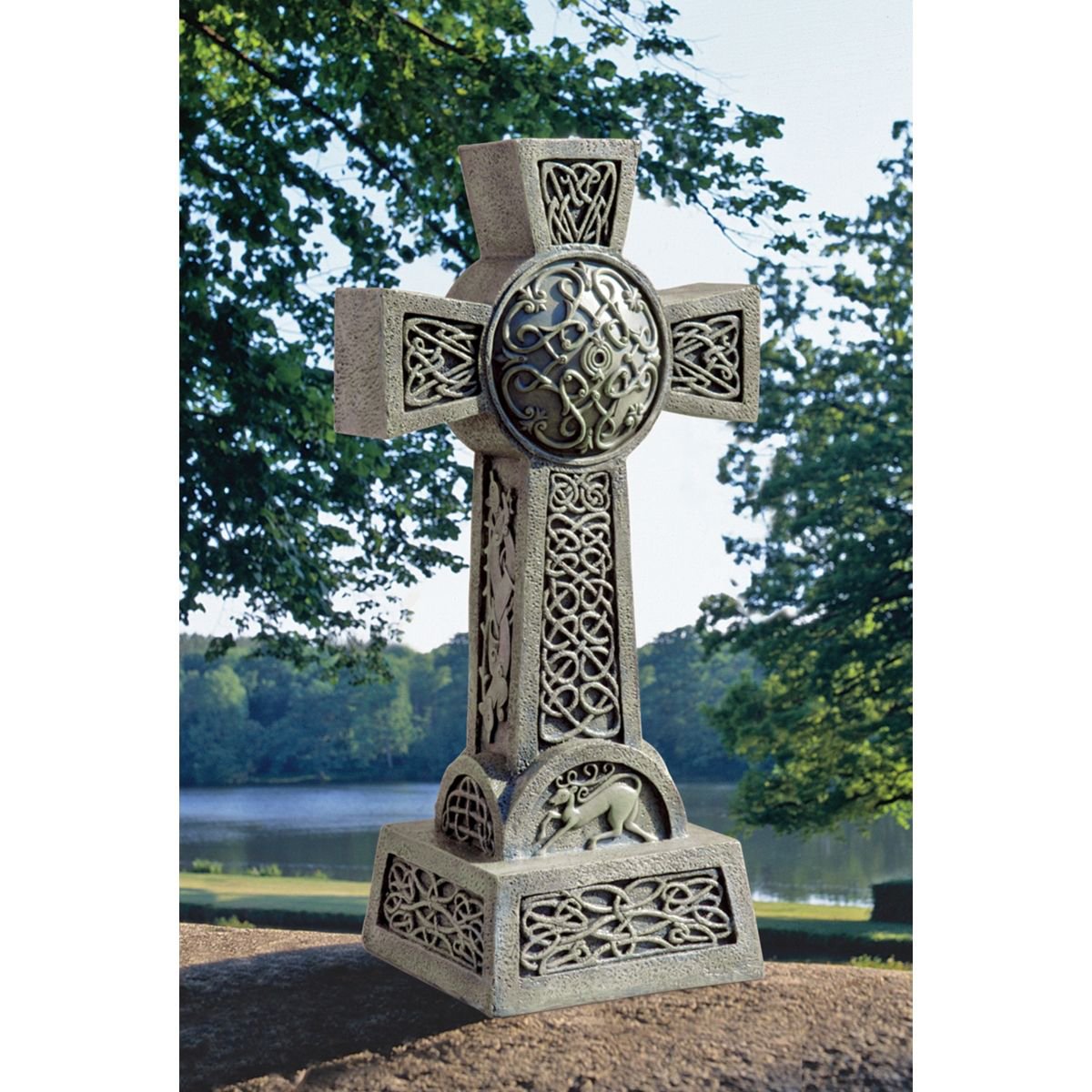 Design Toscano side profile of ringed cross showing silhouette and garden-ready stability