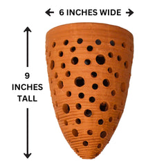 DESQUIGGLE top opening with slotted insert for easy planting and maintenance