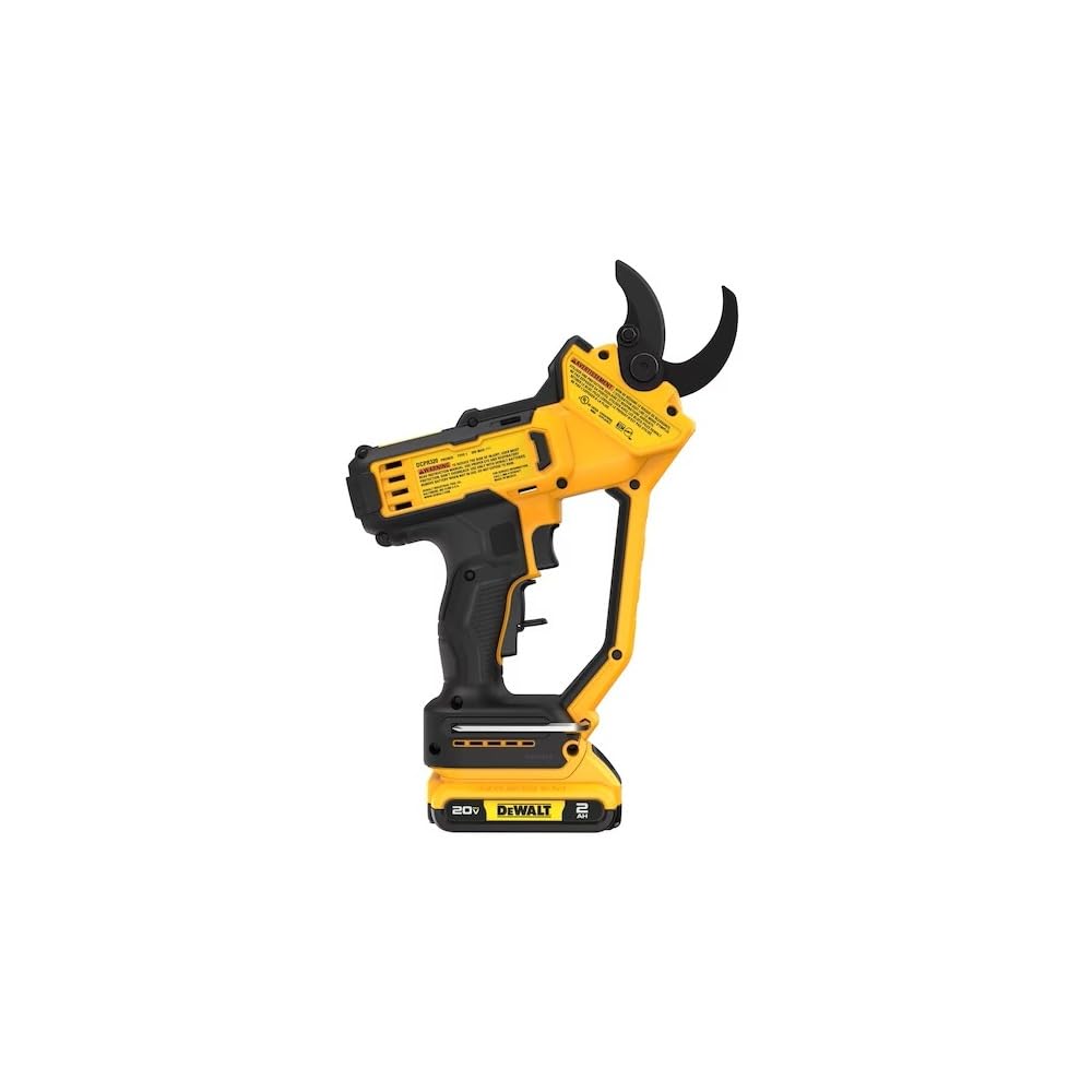 DEWALT pruner cutting a branch demonstrating quick, efficient trimming performance