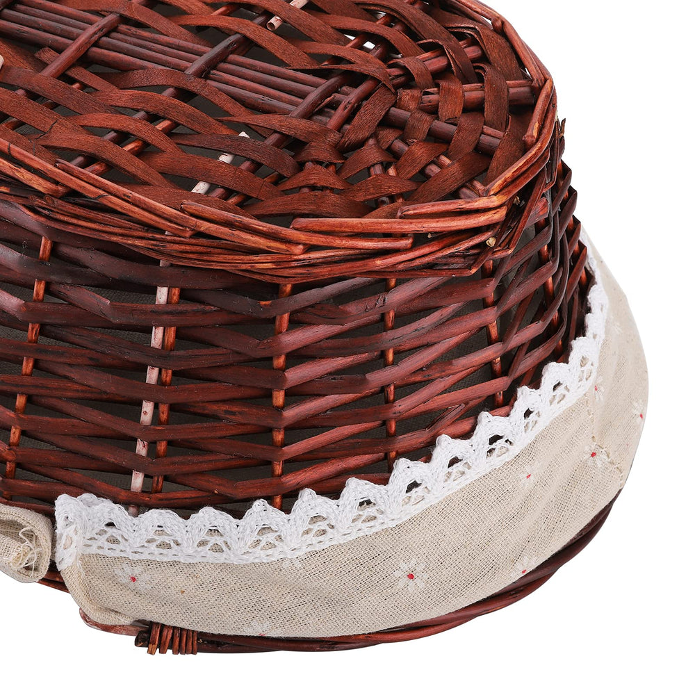 Dicunoy basket in picnic setting showing practical portability