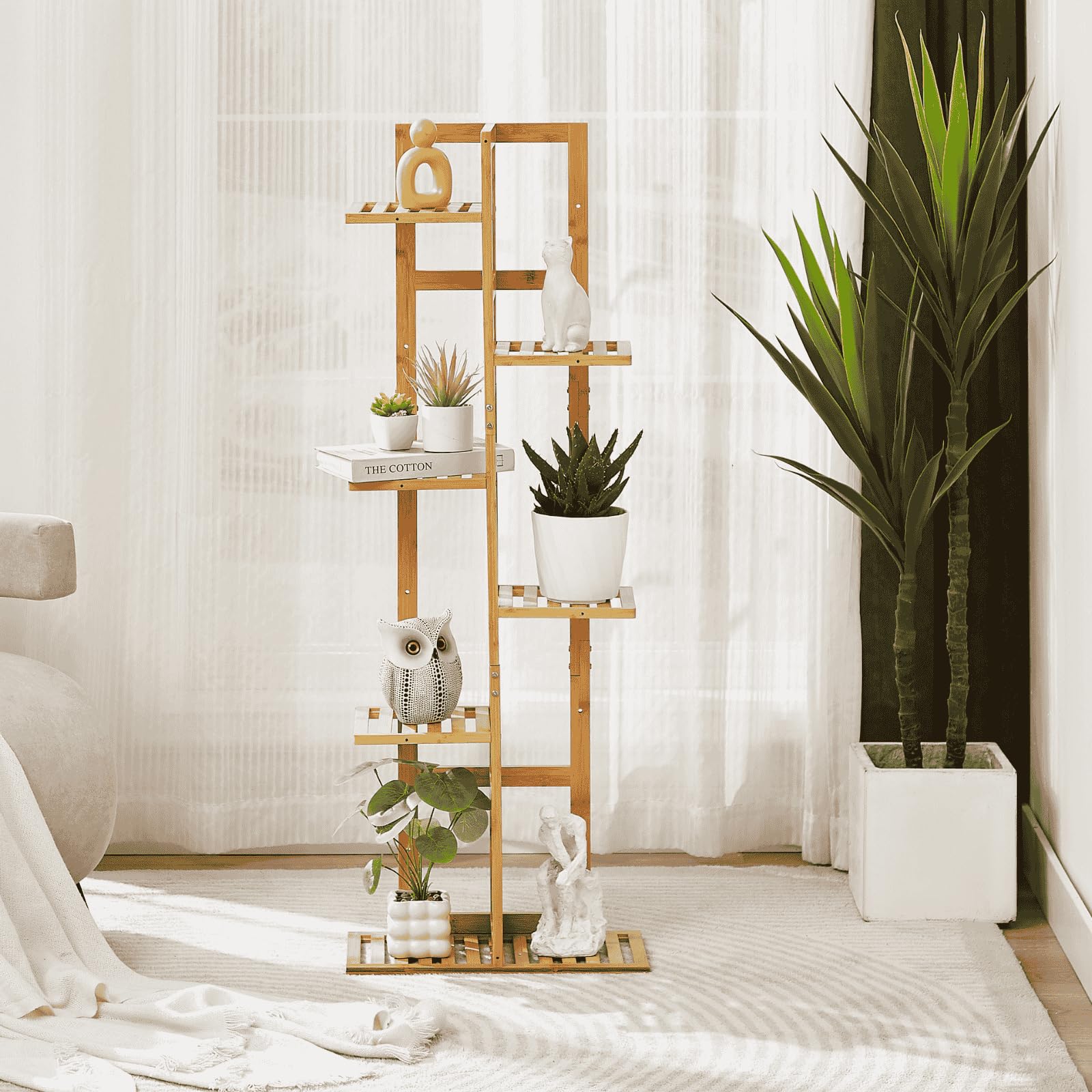 DolceLuna plant stand beside common items illustrating size and scale benefit