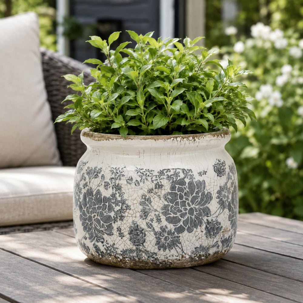 Dosayes closeup of floral pattern emphasizing elegant decorative detail