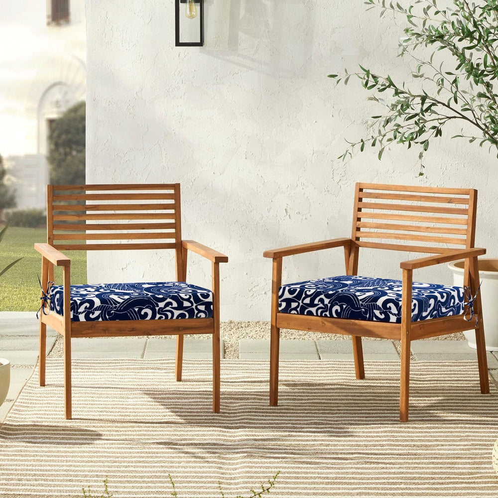 downluxe cojines en terraza amueblada, mejora estética y confort
