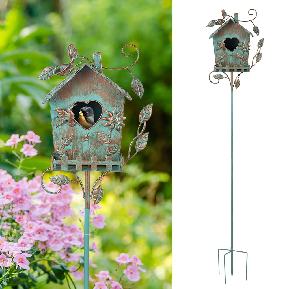 DREAMSOUL front view of green birdhouse showing vintage charm and curb appeal