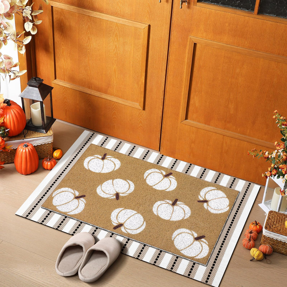 Drydiet lifestyle scene with doormat at Thanksgiving adding festive warmth