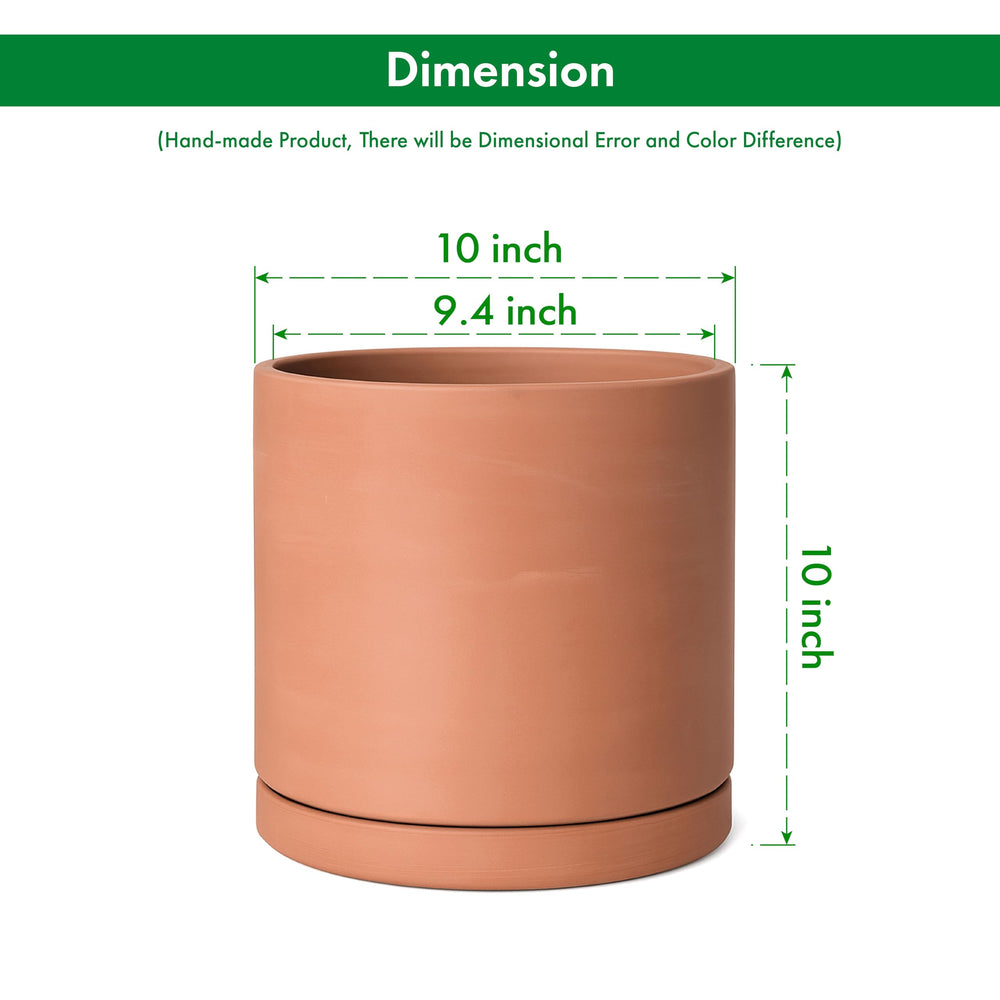 D'vine Dev drain hole and stainless-steel mesh preventing soil loss and aiding drainage