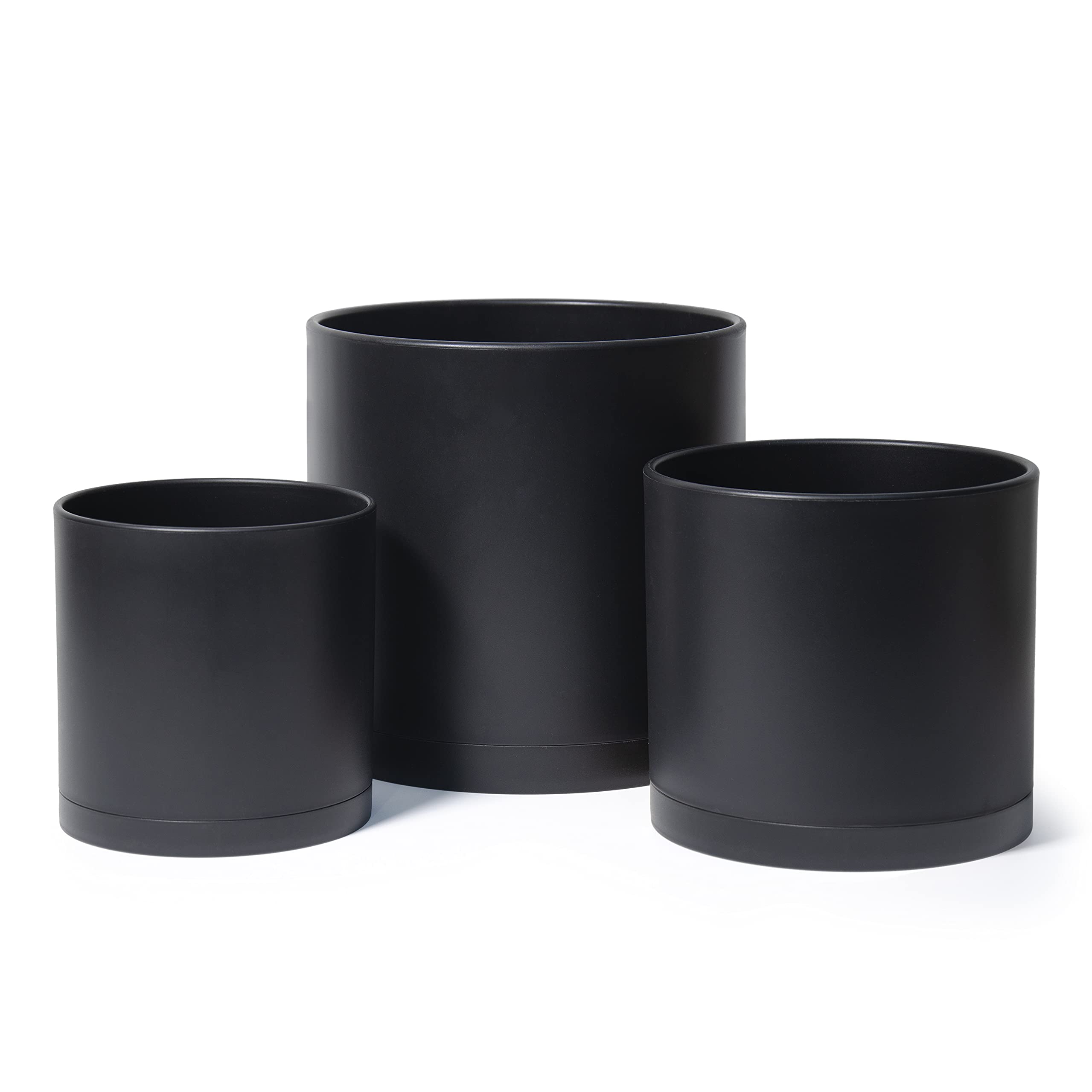 D'vine Dev front view of three black planters showing modern look and space-saving