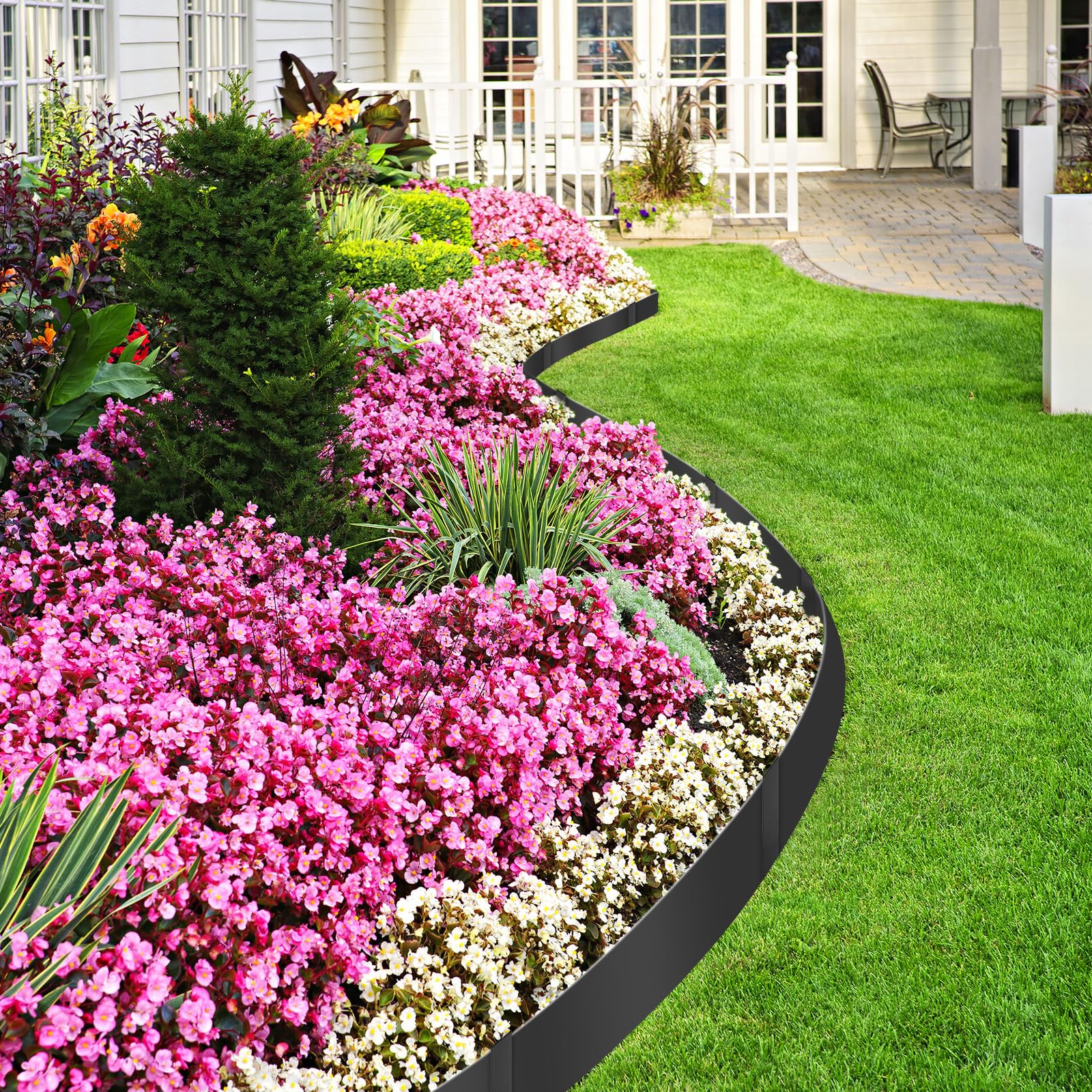 Dyna-Living edging alongside ruler showing 40x6 inch size and easy planning