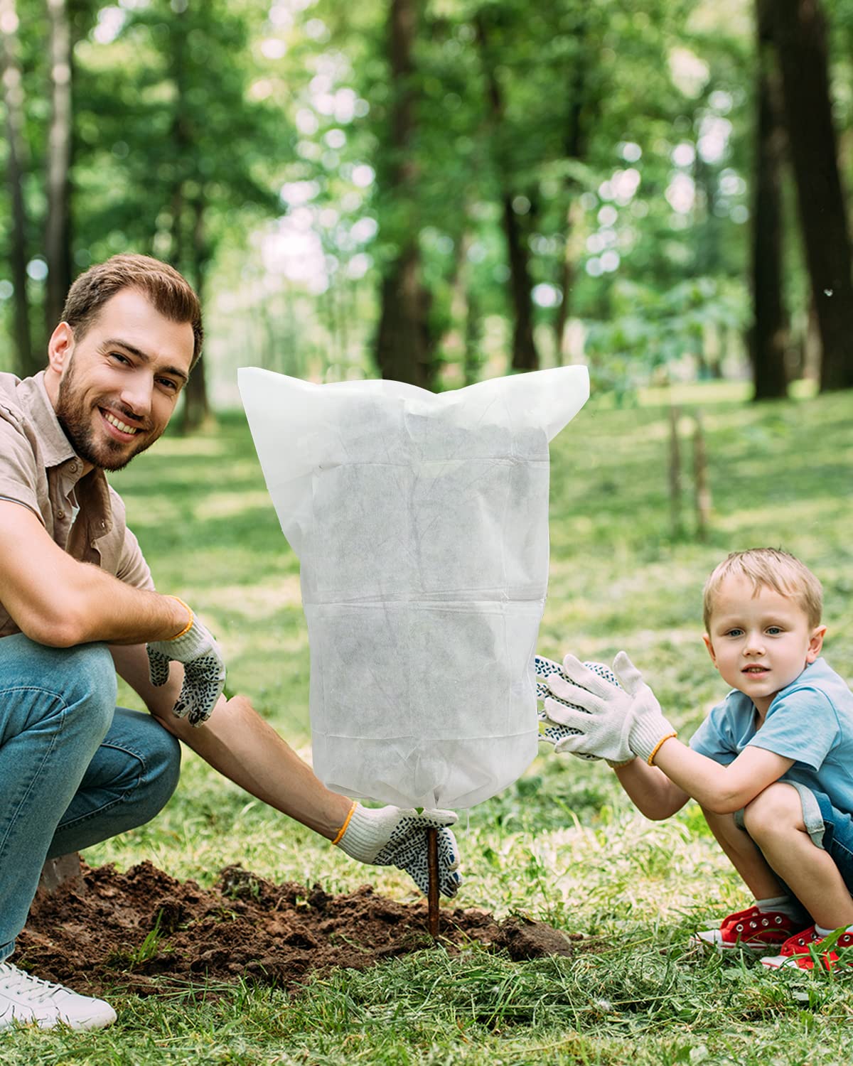 EAONE folded covers stored compactly offering convenient off-season storage