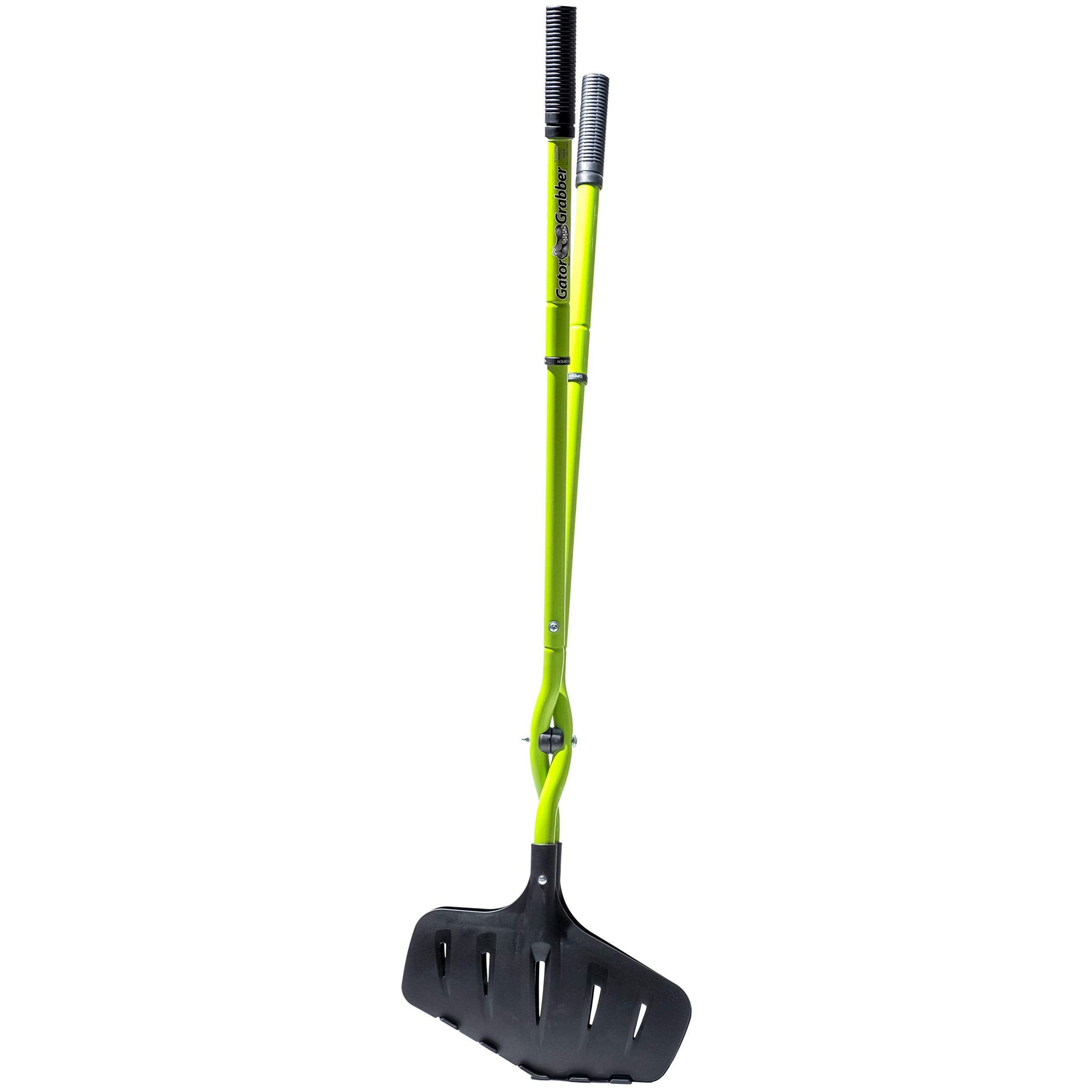 Earthwise Gator Grabber serrated jaws closeup showing secure grip benefit