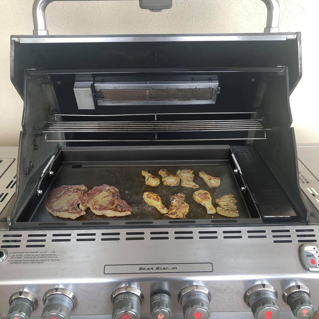 EasiBBQ silicone glove with griddle showing safe handling benefit