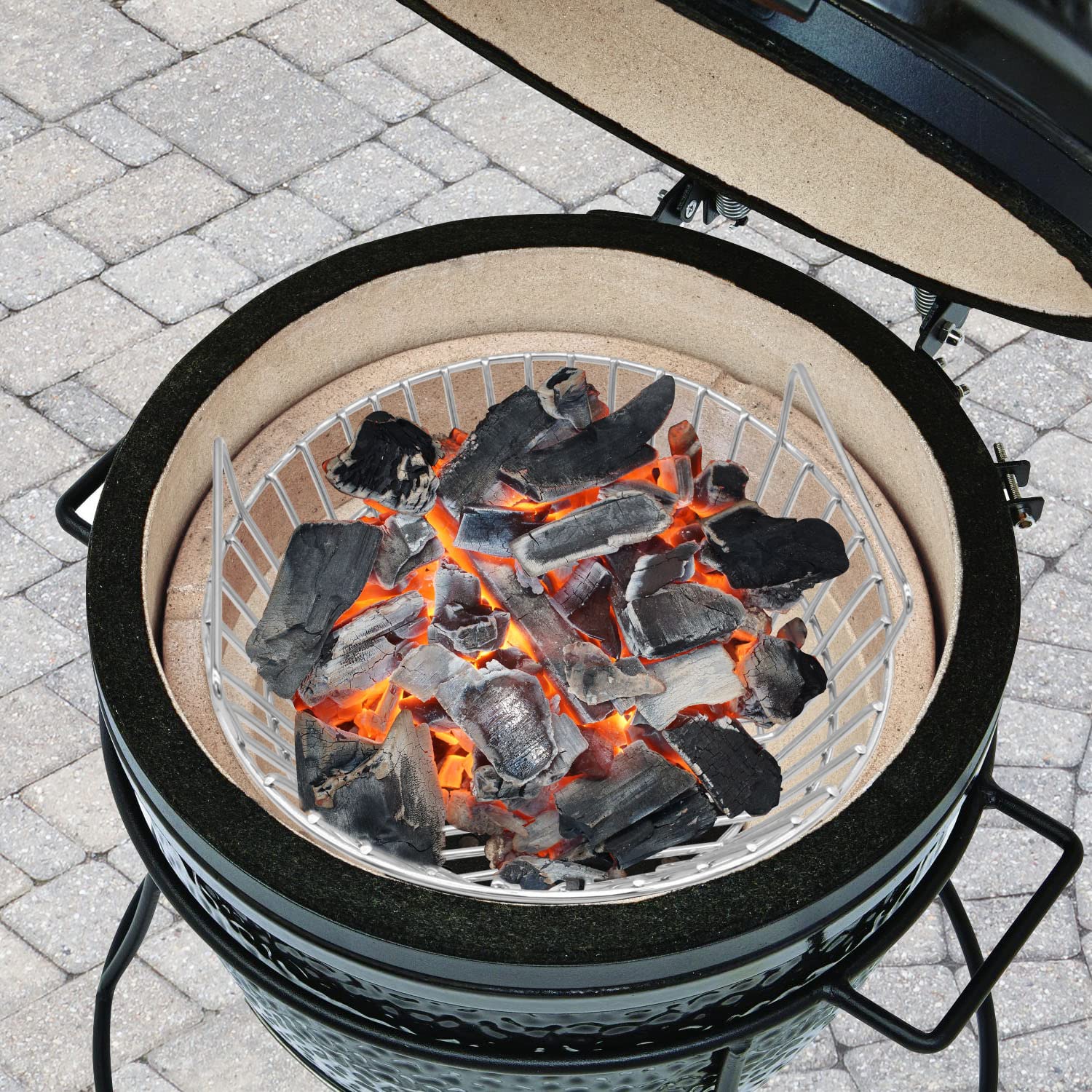 EasiBBQ basket in backyard grill scene demonstrating tidy cleanup and convenience