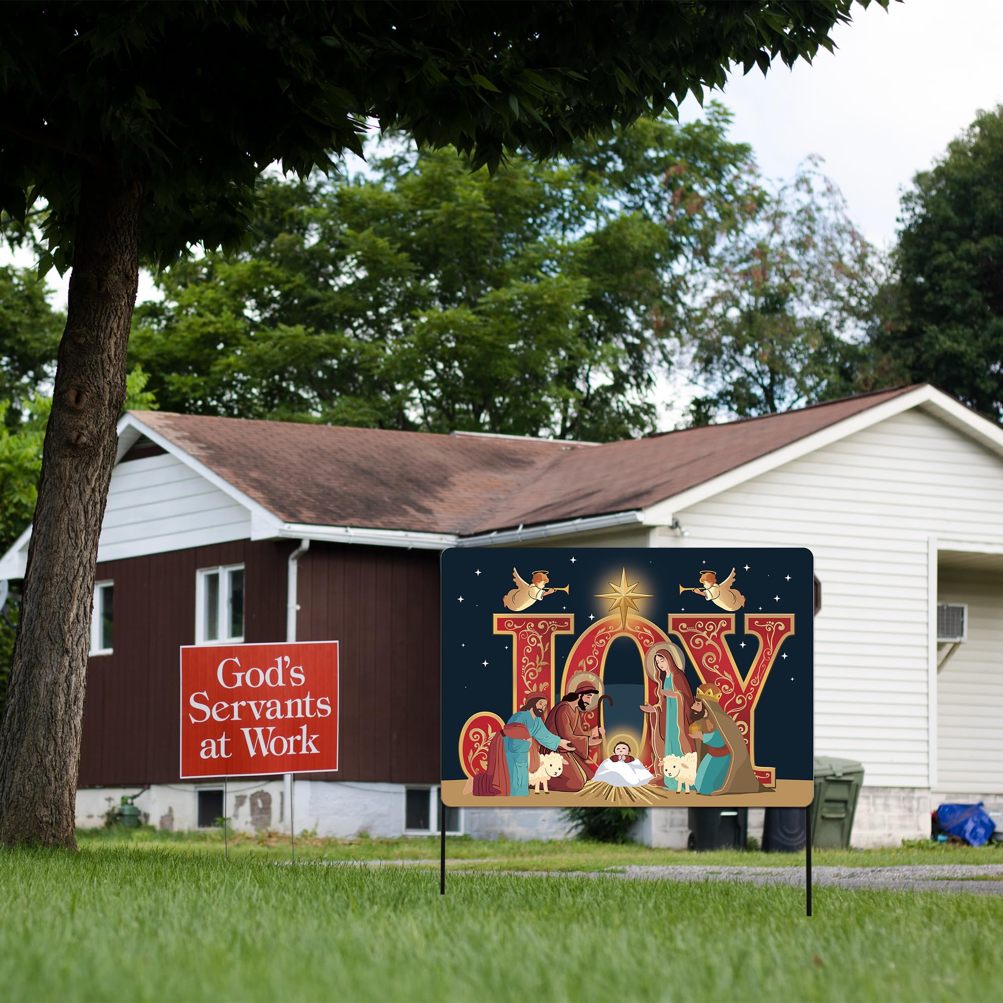 Eastsky yard sign placed in lawn showing instant seasonal curb appeal