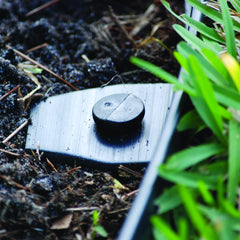 EasyFlex close-up of recycled plastic profile highlighting durability and flexible bend