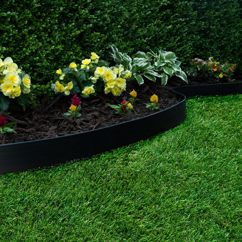 EasyFlex forming a tree ring, shields roots without digging damage