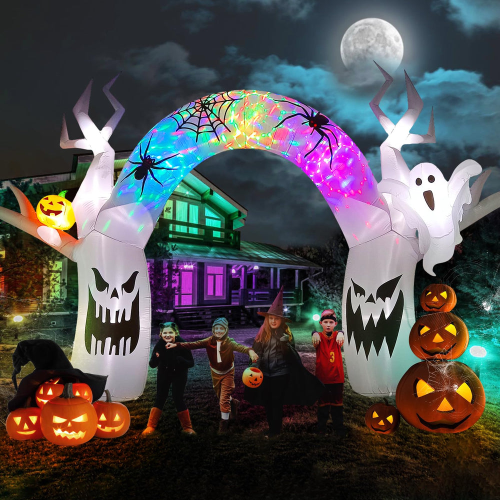 EBANKU front view inflatable arch showing pumpkin and ghost, bright curb appeal