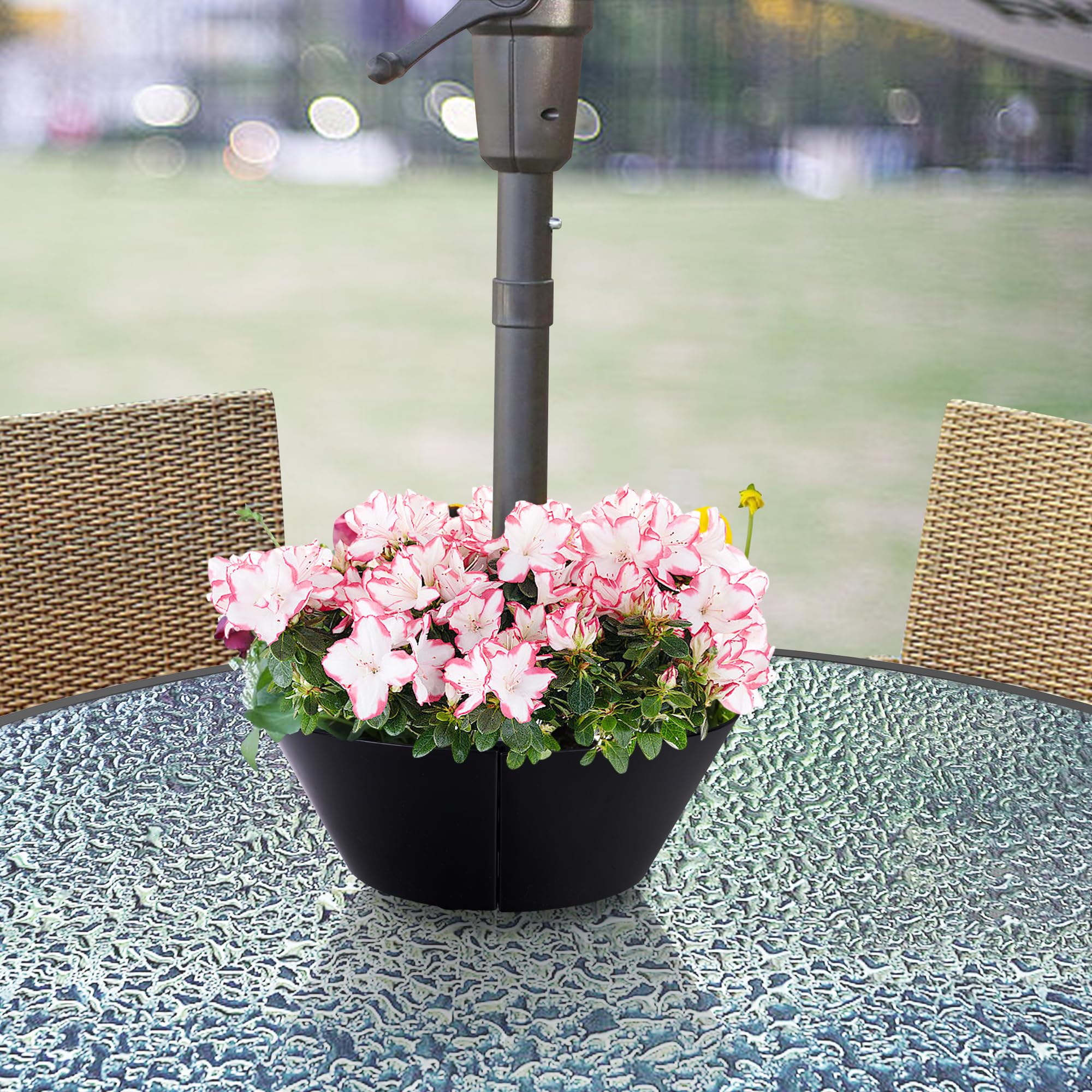 EBaokuup planters installed around umbrella pole on patio table, creates instant centerpiece