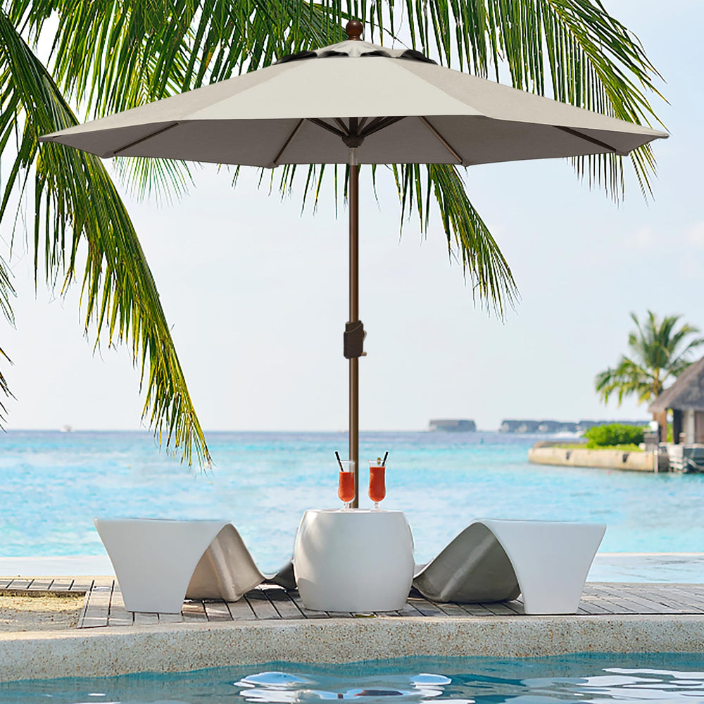 EliteShade umbrella next to table showing scale and suitable coverage benefit