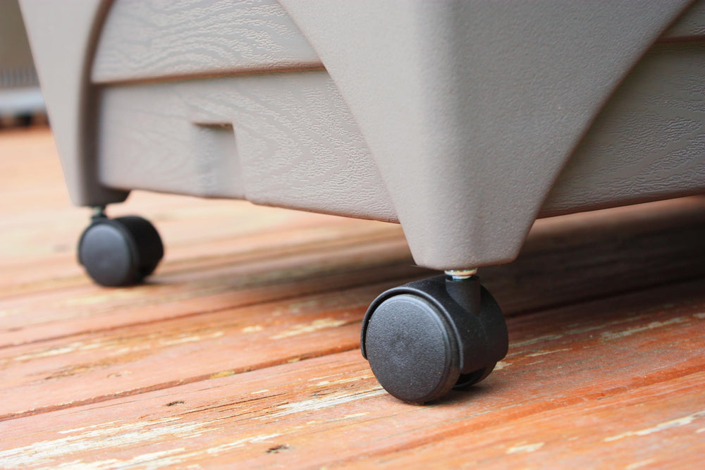Emsco Group product label and instruction booklet highlighting easy setup benefit