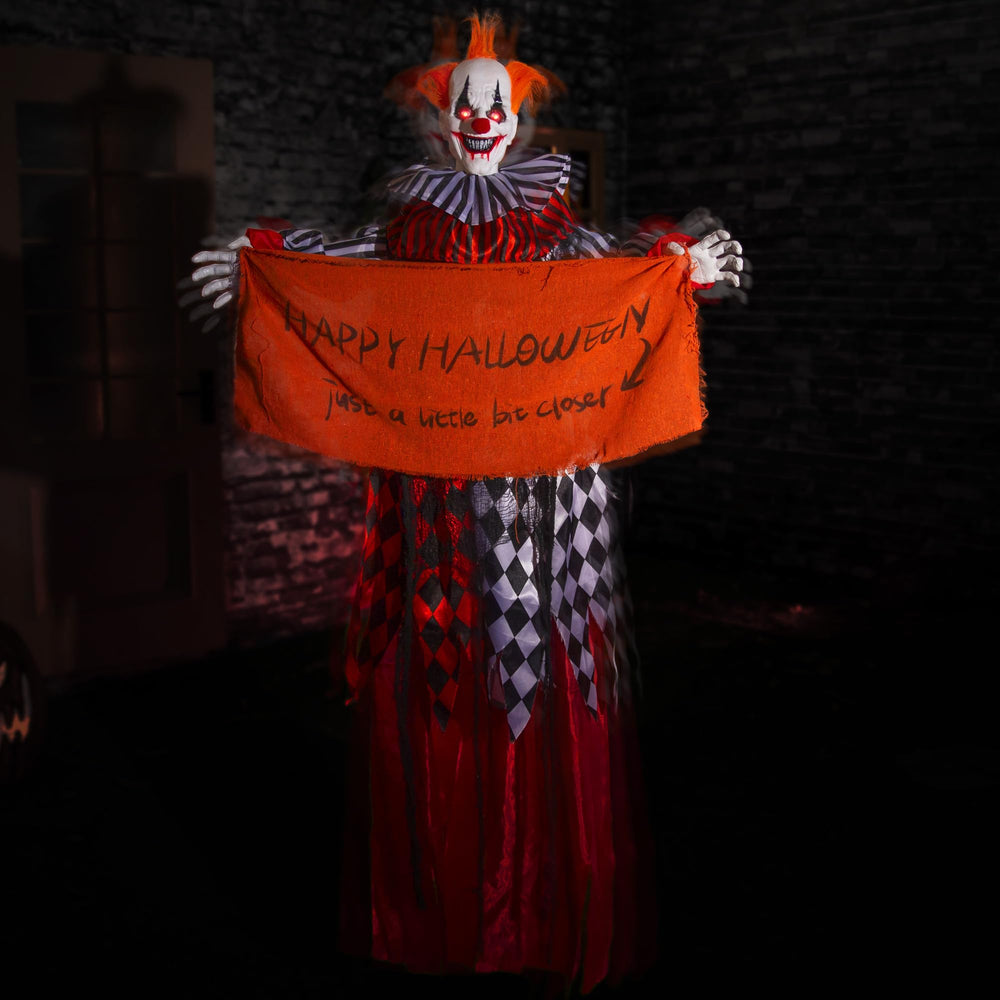Entehaus front view hanging clown showing menacing pose and instant scare benefit