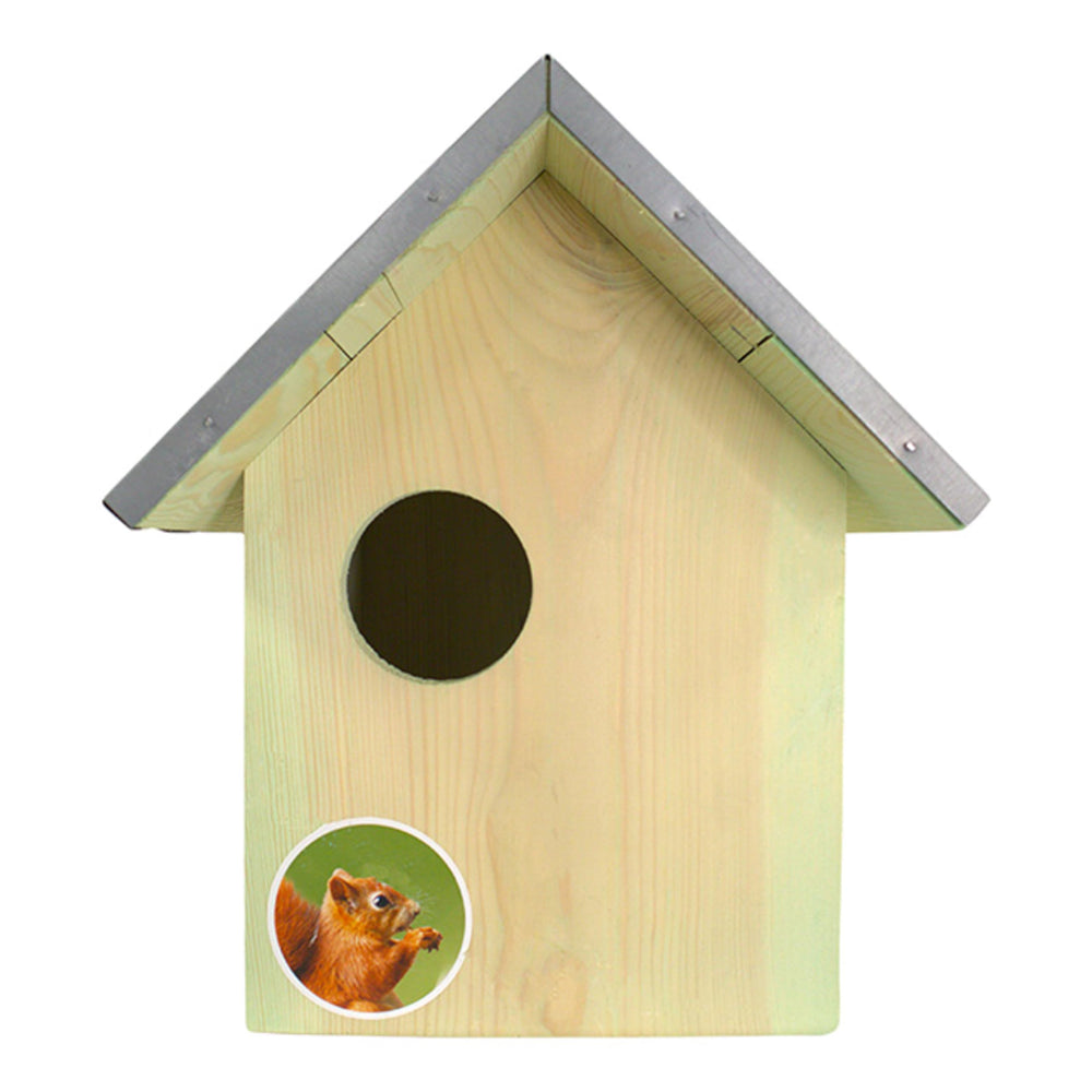 Esschert Design side profile mounted on trunk for secure placement