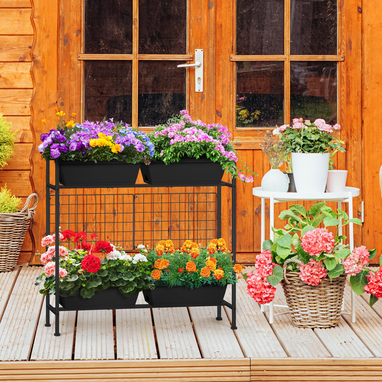 ETELI close-up of plastic planter box texture and durable construction