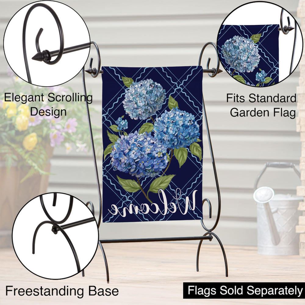 Evergreen Flag stand holding an American garden flag to show patriotic display