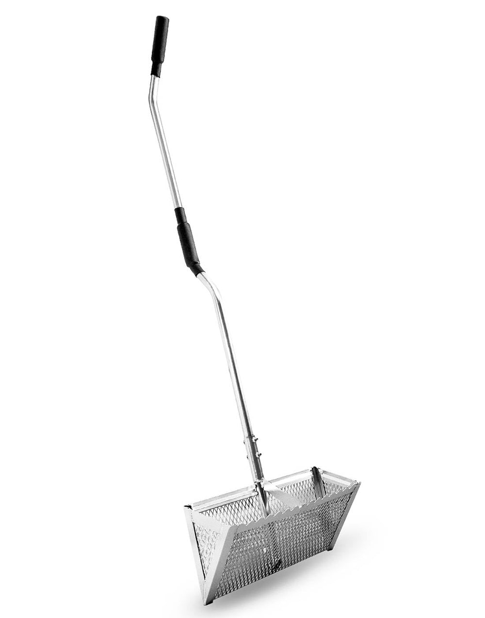 Exact Design front view showing full rake and wide 16-inch basket for faster collecting