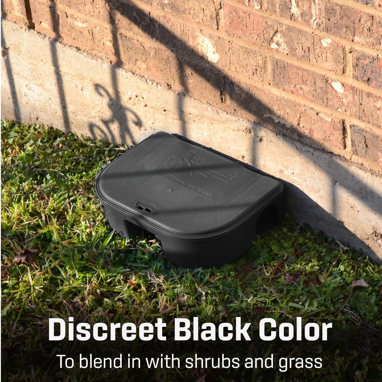 Exterminators Choice six-pack layout ready for multi-point coverage and efficient deployment