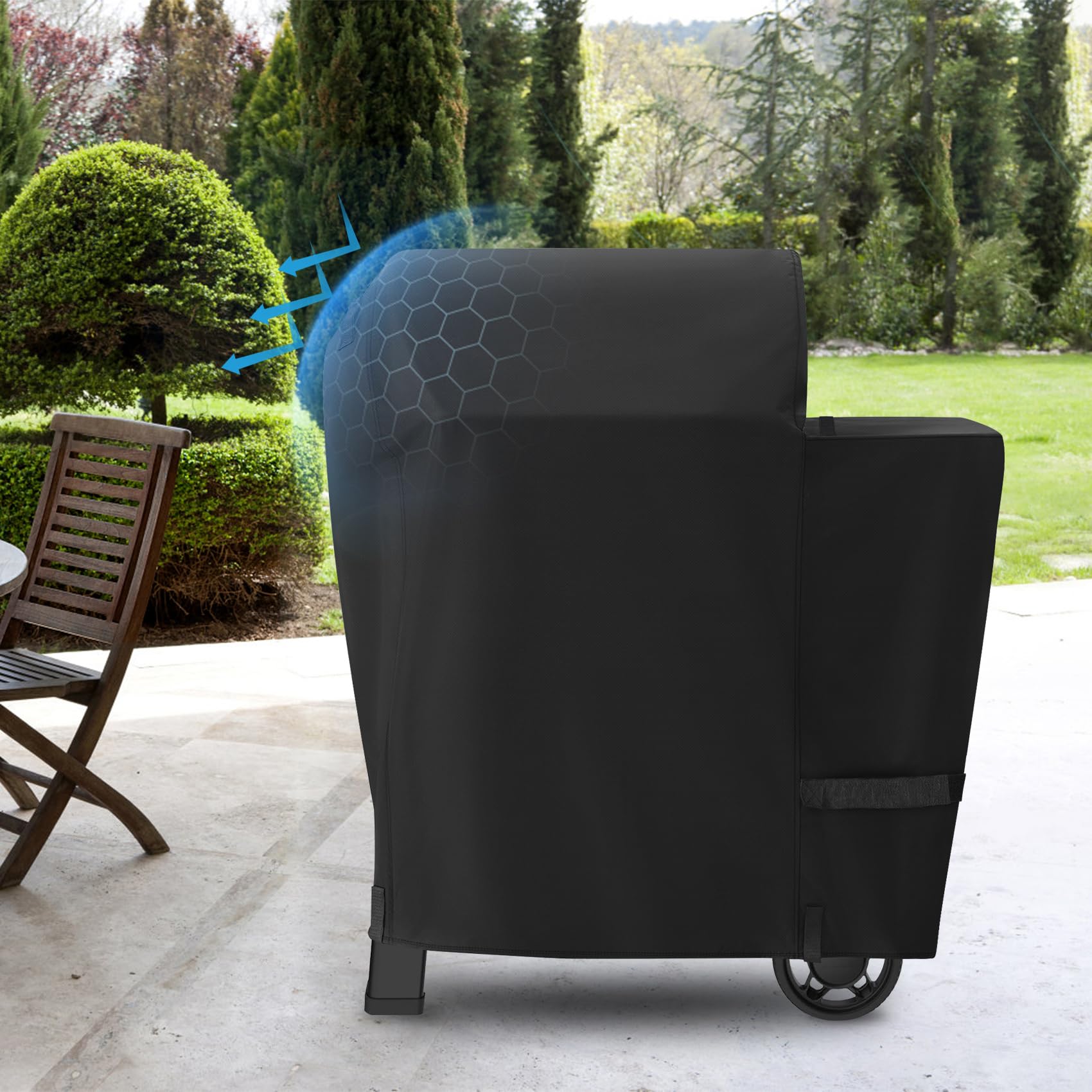 EZ-DONGTENG covered Weber Searwood 600 in backyard portraying year-round protection