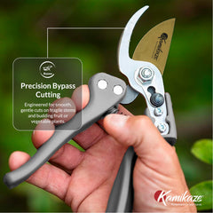 EZ Kut KAMIKAZE handle detail showing ergonomic grip to reduce fatigue