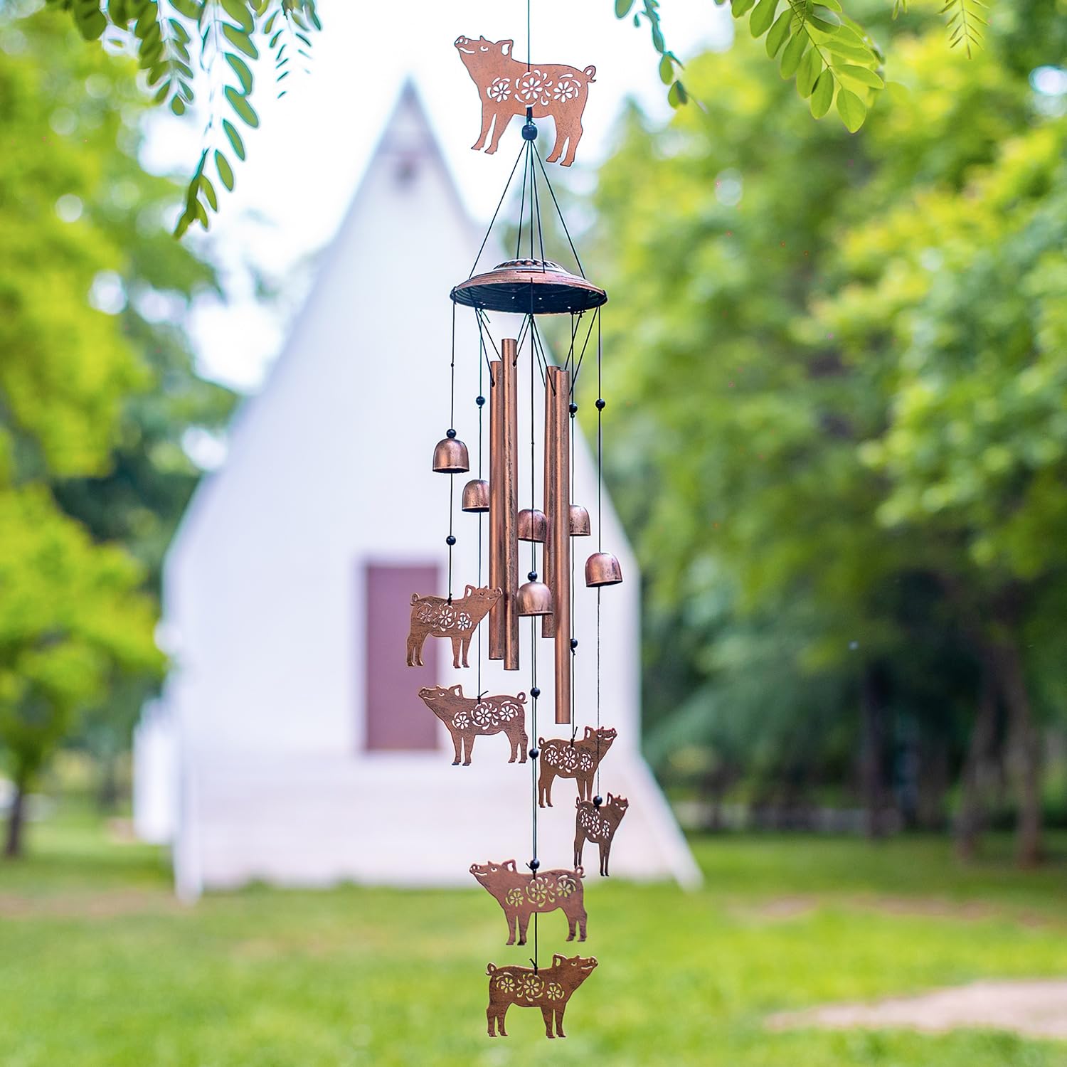 EZTZEN pig wind chime close-up of the large pig ornament highlighting handcrafted detailing and charm