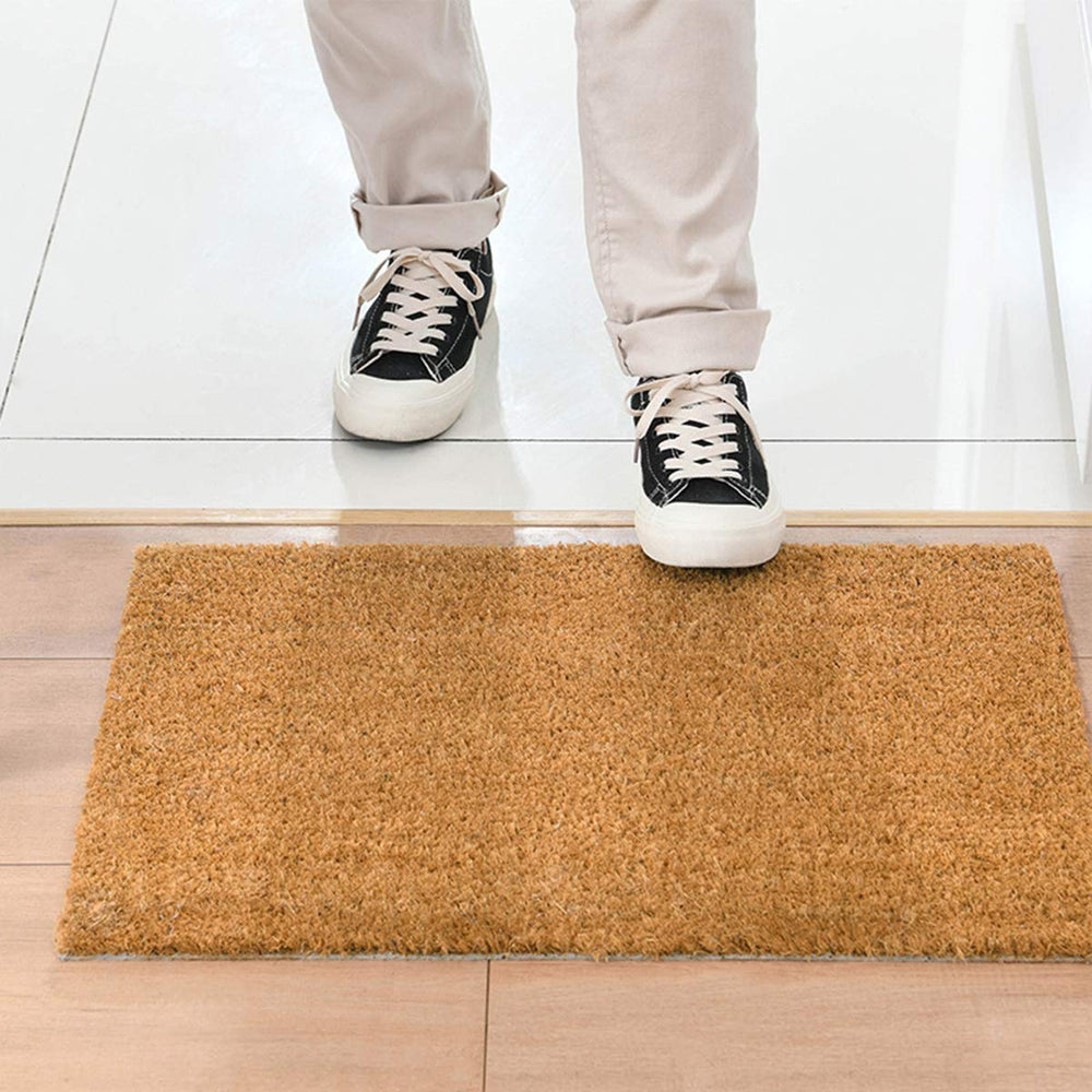 FAGGMY mat in use at entry capturing dirt for cleaner floors