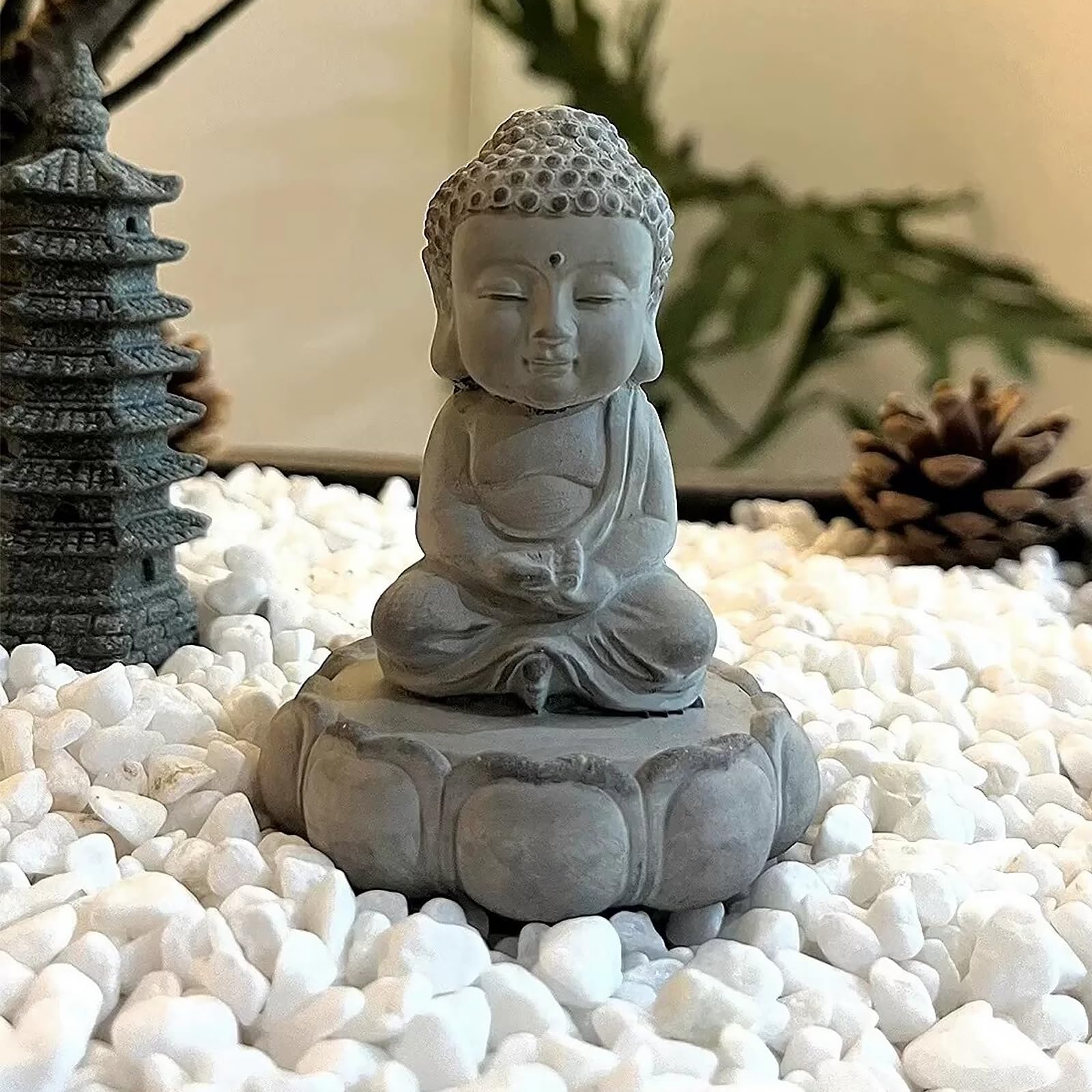 FANTIAN aquarium bed detail showing rinsed stones for clearer water