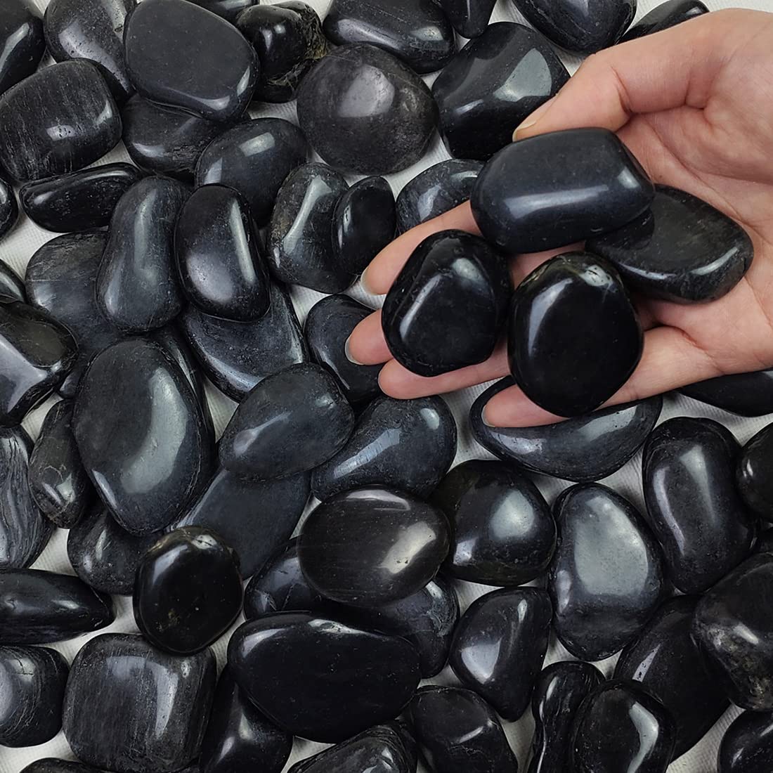 FANTIAN front packaging showing 10 lbs black pebbles and product benefits